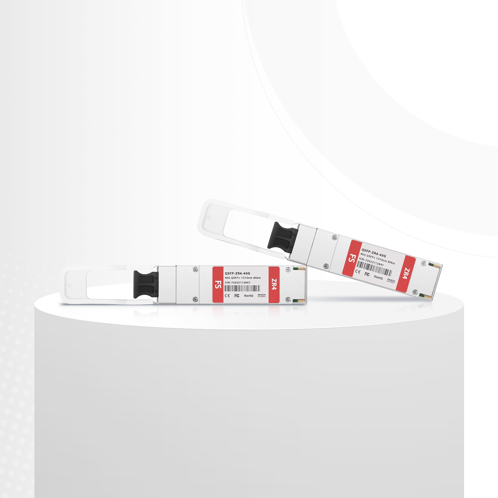 Extreme Compatible 40GBASE-ZR4 QSFP+ 1310nm 80km DOM Duplex LC/UPC SMF Optical Transceiver Module This picture is about QSFP-ZR4-40G Optical Transceiver Module Overall Introduction | FS.