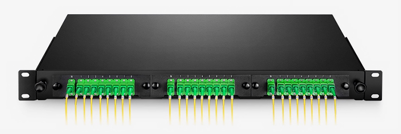 1U Slide-Out Rack-Mount Fibre Enclosure, 3 LGX Cassettes - FS.com