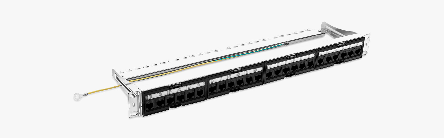 channels thunderbolt 6.5フィシュ FDMP Cat6a Unshielded Coupler Recessed Patch Panel, 24-Port, 1RU