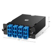 FHD™ MTP®-LCカセット、OS2シングルモード、ユニバーサル、24芯、3 x MTP®-8(オス)- 12 x シャッター付きLCデュプレックス(ブルー)、最大0.35dB この写真はFHD-3MTP12LCOS2Uに関するものです。