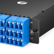 この写真はFHD-3MTP18LCDOS2AFに関するものです。