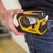 Esta imagen trata sobre M211.