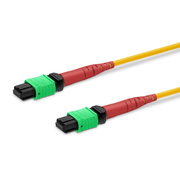 Jumper 1m (3ft) MTP®, MTP®-24 APC (Femelle) vers MTP®-24 APC (Femelle), 24 Fibres, Monomode (OS2), Plenum (OFNP), Atténuation Max. 0,35 dB, Type A, Jaune Cette image concerne 24FMTPSMF.