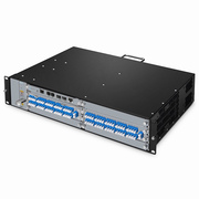 DWDM Mux y Demux activo 40 canales 100GHz C21-C60 doble fibra con puerto de monitor, módulo enchufable, LC/UPC, integrado con el chasis administrable de la serie M6200 Esta imagen trata sobre .