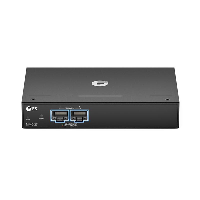 Managed 10GBase-X SFP+ to 10GBase-X SFP+ Converter