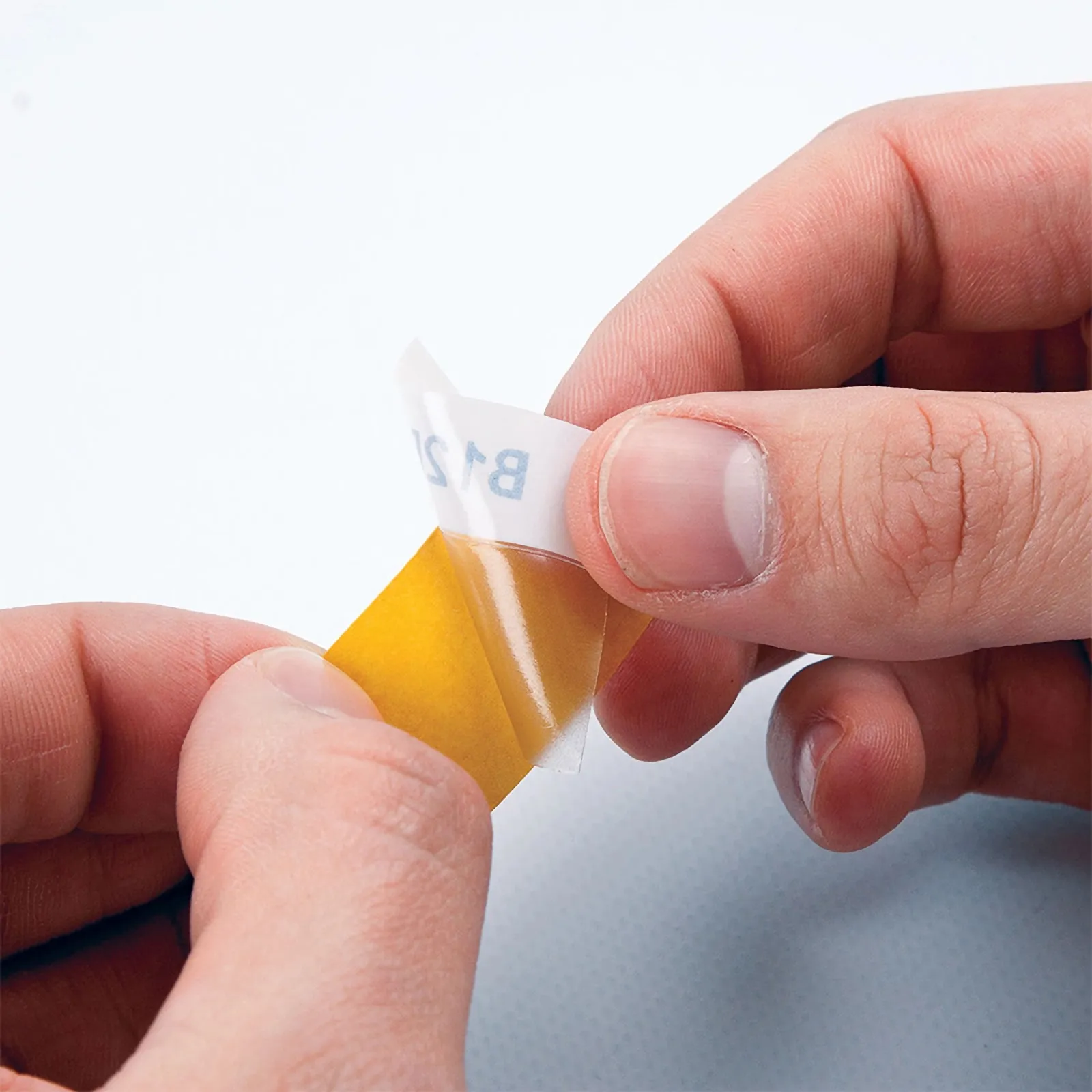 Esta imagen trata sobre M21-750-427.