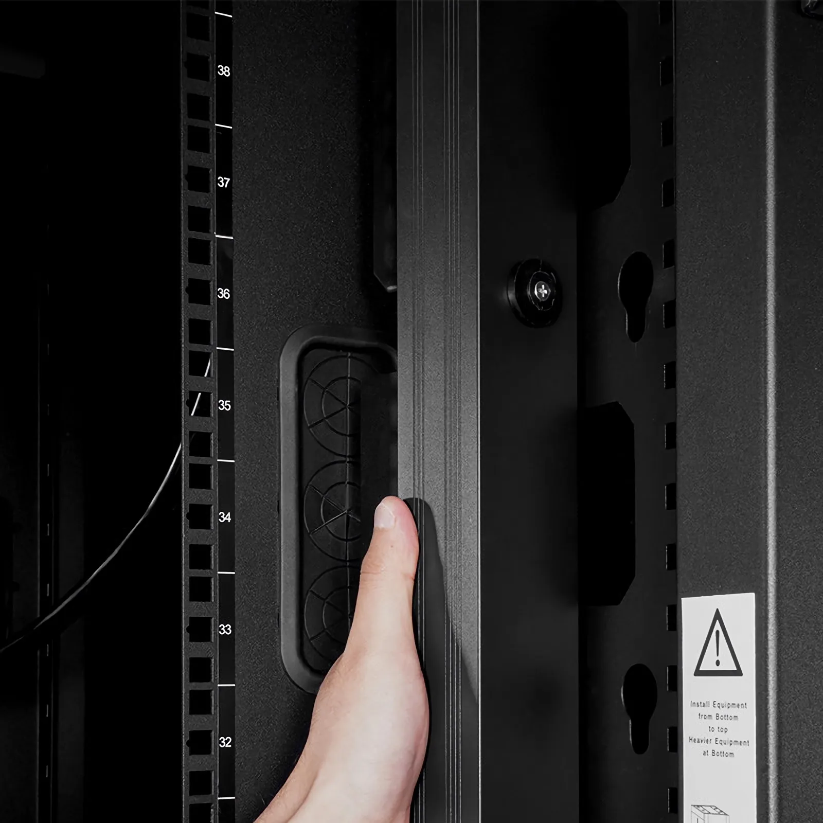 Deze afbeelding gaat over PDU-L6324I-VSW.