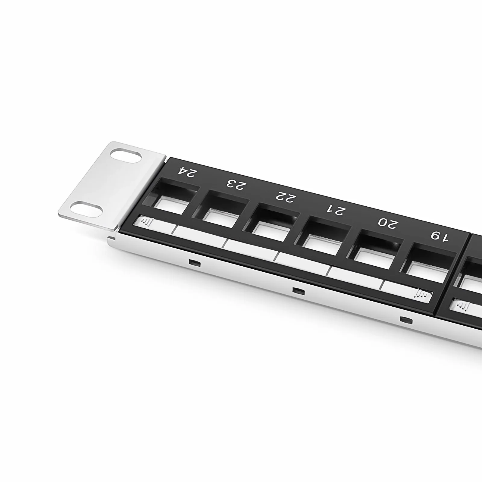 24ポートシールド付き/なし| ブランクモジュラーパッチパネル