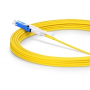5m (16ft) Senko CS™ UPC to CS™ UPC Duplex OS2 Single Mode Riser (OFNR) 2.0mm Fiber Optic Patch Cable, for 200/400G Network Connection This picture is about HD-SMUCSDX.