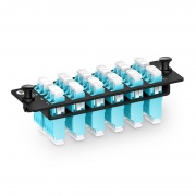 Panneau d'Adaptateur à Fibre Optique FHD®, 24 Fibres OM4 Multimode et 12 Ports Adaptateurs LC UPC Duplex (Aqua), Manchon en Céramique Cette image concerne .