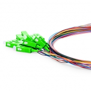 1m (3ft) Pigtail à Fibre Optique à Code Couleur Sans Gaine SC APC 12 Fibres OS2 Monomode PVC (OFNR) 0.9mm Cette image concerne FS12SM-SCA-CP-1M-PVC.