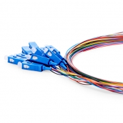 1m (3ft) Pigtail à Fibre Optique à Code Couleur Sans Gaine SC UPC 12 Fibres OS2 Monomode PVC (OFNR) 0.9mm Cette image concerne FS12SM-SCU-CP-1M-PVC.