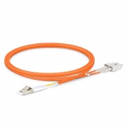 1m (3ft) Cable/latiguillo/jumper de fibra óptica, LC UPC a SC UPC, Dúplex, 2 Fibras, Multimodo (OM2), Riser (OFNR), 2.0mm, Búfer ajustado, Naranja Esta imagen trata sobre OM2LCSCDX.